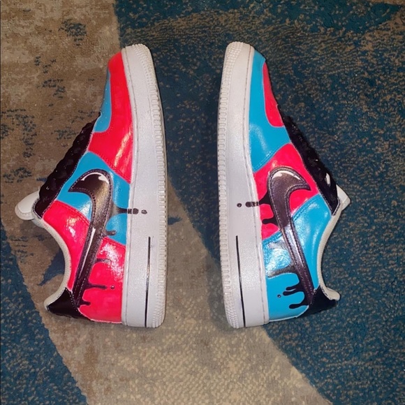 Custom AF1’s - Picture 4 of 7